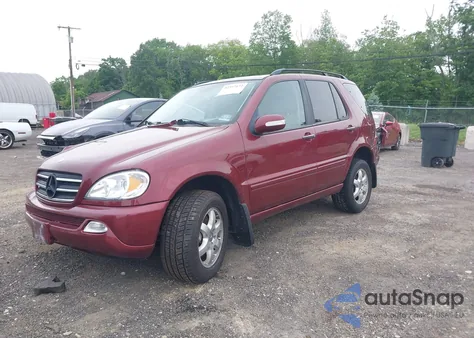 2002 Mercedes-Benz Ml 500 z USA, uszkodzony, nr VIN 4JGAB75E92A311981